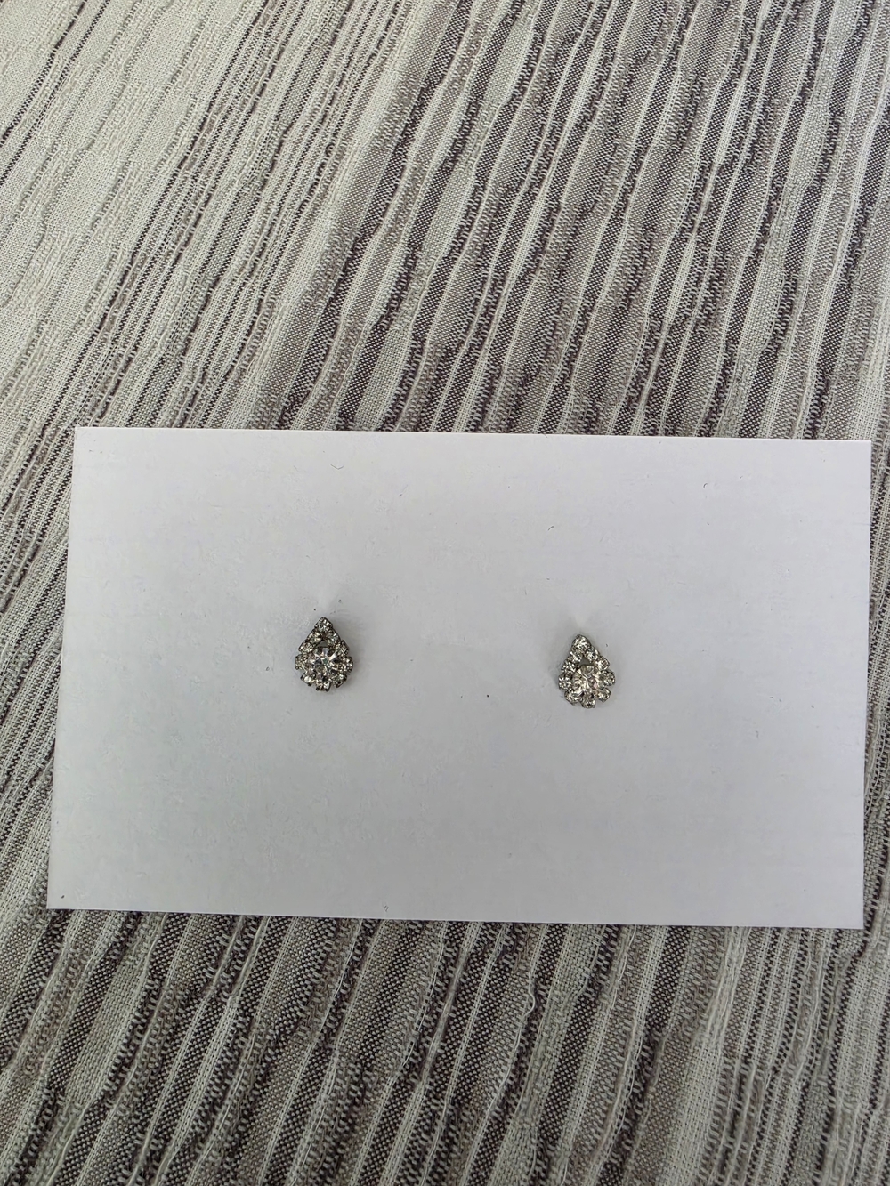 Rhinestone Teardrop Stud Earrings - White Gold Tone